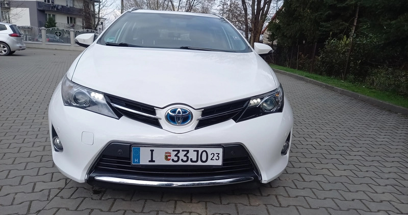 Toyota Auris cena 43500 przebieg: 252825, rok produkcji 2013 z Kraków małe 466